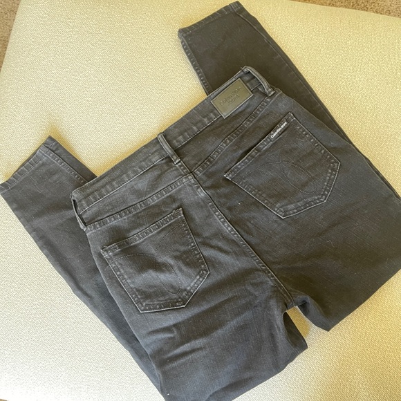 Calvin Klein Skinny Jeans - Picture 2 of 5
